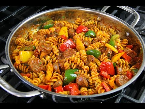 VIDEO : spicy pasta sauce with sausages & sweet peppers - chris de la rosa - learn how to make a quick and delicious one potlearn how to make a quick and delicious one potpastadish withlearn how to make a quick and delicious one potlearn  ...