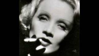 Watch Marlene Dietrich Lili Marlene video