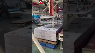 We Manufacture 4Mm Pvdf Aluminium Composite Panels For Building And Exterior Wall Applications