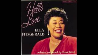 Watch Ella Fitzgerald Lost In A Fog video