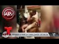 Graban a pareja cabalgando desnuda en Colombia | Al Rojo Vivo | Telemundo