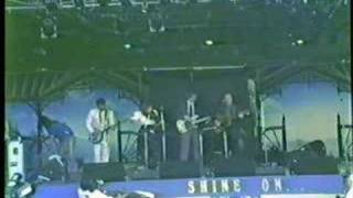 Watch Alison Krauss Gentle River video