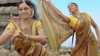Actress Shobhana Dance Performance Video - Watch Shobhana Actress Dancing