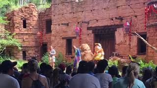 Talking Dogs And Singing Birds | Disney World 2018 | Random With Rachel