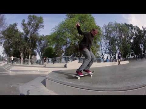 Sierra Fellers & Mark Appleyard skate Santa Ana Park with friends