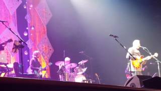Watch Vince Gill Its The Most Wonderful Time Of The Year video