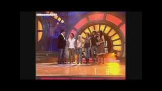 Watch Banaroo Sing And Move video