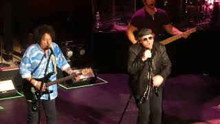 Watch Toto English Eyes video