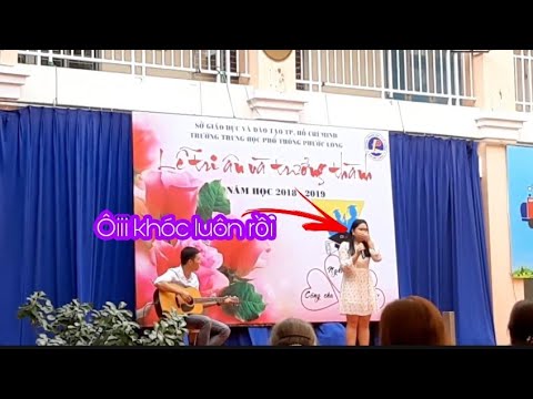 Học Sinh Bật Khóc Trước Cha Và Thầy Cô Giáo Của mình -  Cover Guitar "Cha"