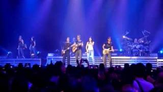Watch Laura Pausini Cuando Se Ama Sei Que Me Amavas video