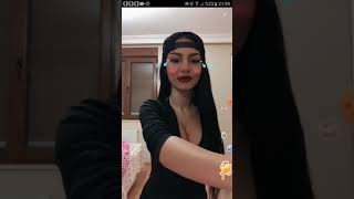 Bigo live canlı yayında kız meme şov +18