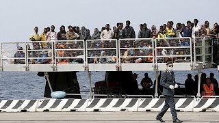 Akdeniz'deki Kaçak Göçmen Trafiği Durulmuyor