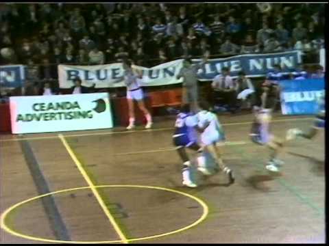 CRYSTAL PALACE Victory Scenes FOOTBALL.