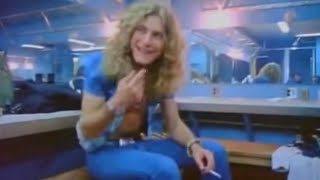 Watch Led Zeppelin Travelling Riverside Blues video