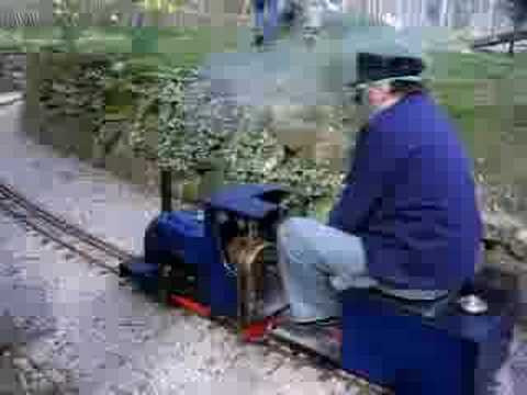 Wyevale Garden Furniture on Palkrail Miniature Railway In Wyevale Garden Centre