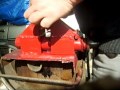 Tornillo de banco hecho con material reciclado.