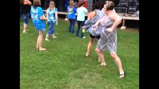 Drunk Lady Dancing - Vine Drunk Lady Dancing - Vine