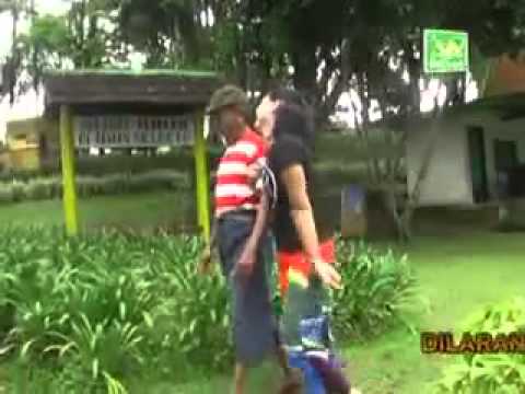 lawak sukur cs dan anisandia marlena lawak sukur cs dan anisandia marlena
