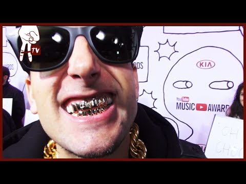 CHIP CHOCOLATE, EPIC RAP BATTLES, MEGAN AND LIZ interviewed on the RED CARPET