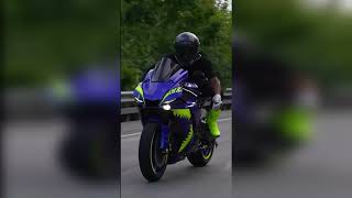 La Yamaha R1
