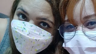 Menina Fascinante E Sweet Respondendo Vocês