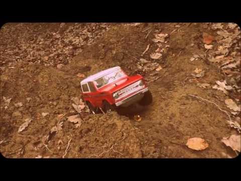 Tamiya CC-01 Ford Bronco Trailing in the muddy forest Heute Haben Wir Nochmal Ein Ford Bronco Video Mit Allen Upgrades Gedreht Im Muddy...