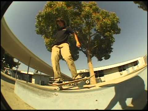 sml. wheels Javan Campello Throwaway footy