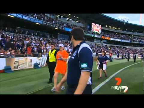 Hayden Ballantyne Cheap Shot on Paul Chapman Channel 7 owns video.