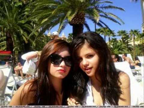 Selena Gomez Personal Pictures