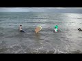 image Liburan Di Pantai Anyer Berenang Pagi