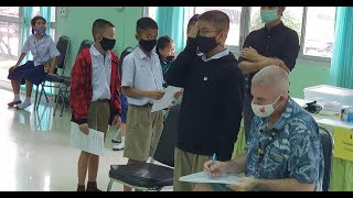 CMIRC School Vision Screening Project Visits Wat Chiang Yuen School