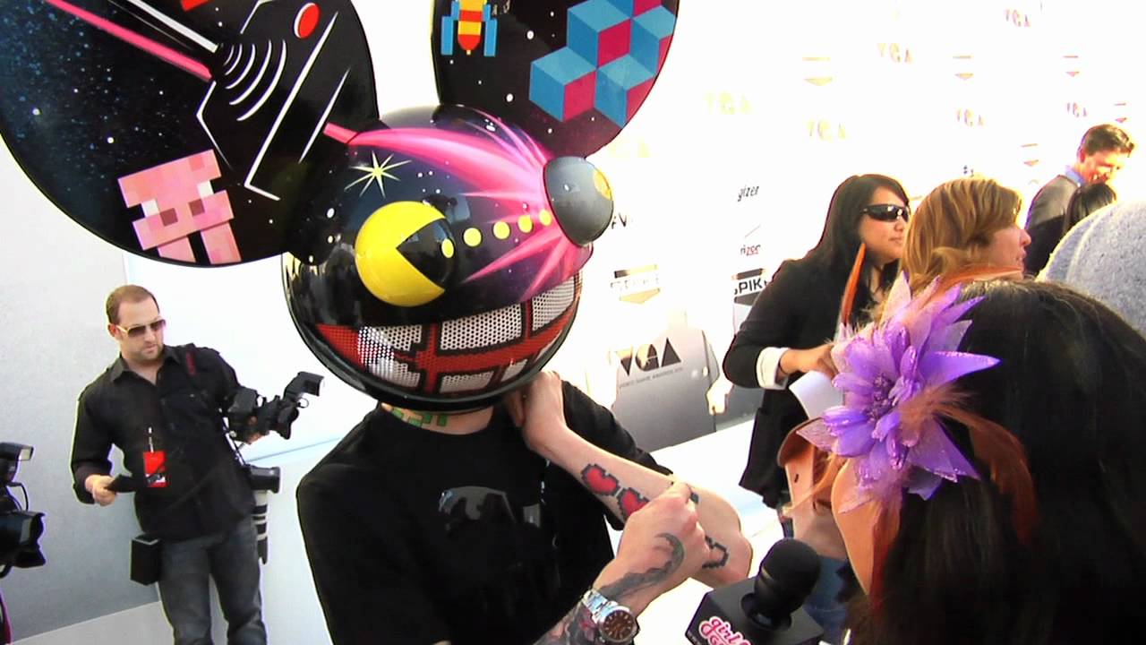 vga 2011 deadmau5 and crix lee compare legend of zelda vga 2011 deadmau5 and crix lee compare legend of zelda