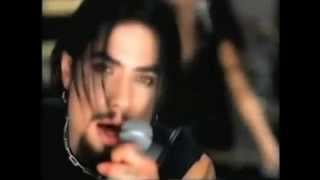 Watch Dave Navarro Hungry video