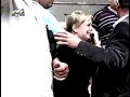 Incendiu de proportii la Botanica! O mansarda a luat foc, zeci de oameni au ramas pe drumuri (video)