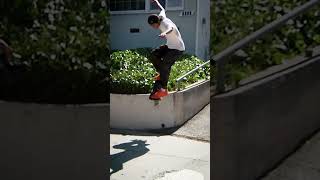 Toa Sasaki Handles A Crook In Atiba Jeffersons Custom Colorway Of The Skate Old Skool 36