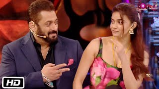 Babby John Team Keerthy Suresh Did Crazy Dance With Salman Khan On Bigg Boss Show