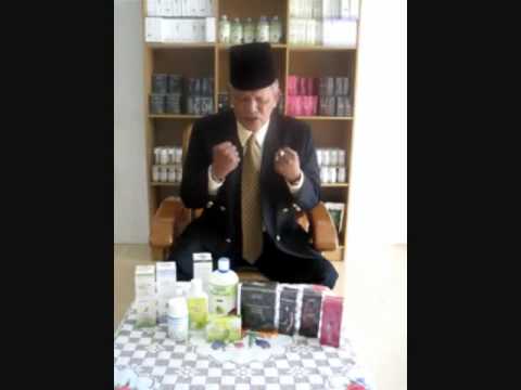 Pepek Gebu http://www.blingcheese.com/videos/12/gebu.htm