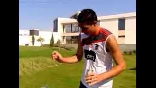 Rzjxgw_Qmoc Video Image
