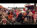 Music For Life Stijn Duikt Het Ijskoude Water In images Music For Life Stijn Duikt Het Ijskoude Water In