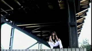 Dorinha Girl Photoshoot - Serinda - Trainyard