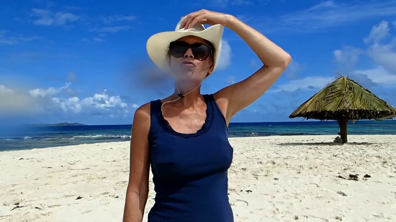 Holidays & Life in the Caribbean aboard sv 'Lady White'