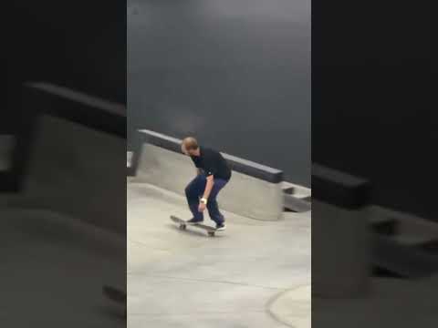 MAX PALMER KICK FLIP BACK LIP #SHORTS