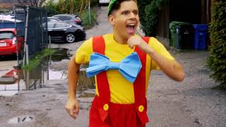Pinocchio Rudy Mancuso, Anwar Jibawi, Awkward Puppets & King Bach QW2YdCMAUYk