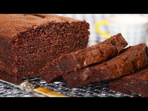 VIDEO : chocolate zucchini bread recipe demonstration - joyofbaking.com - recipehere: http://www.joyofbaking.com/breakfast/chocolatezucchinibread.html stephanie jaworski of joyofbaking.com ...