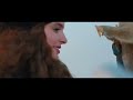 Nil Karaibrahimgil | Kanatlarım Var Ruhumda klip izle