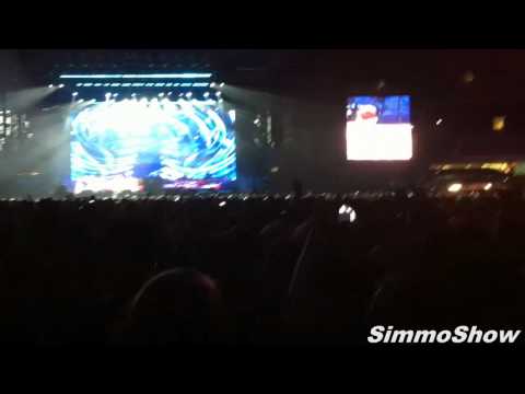 Eminem Melbourne- I Need A Doctor Ft. Skylar Grey
