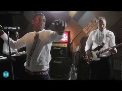 Labrinth - Express Yourself (studio Video)