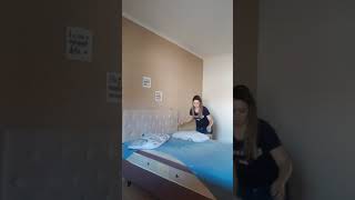 Arrumando A Cama