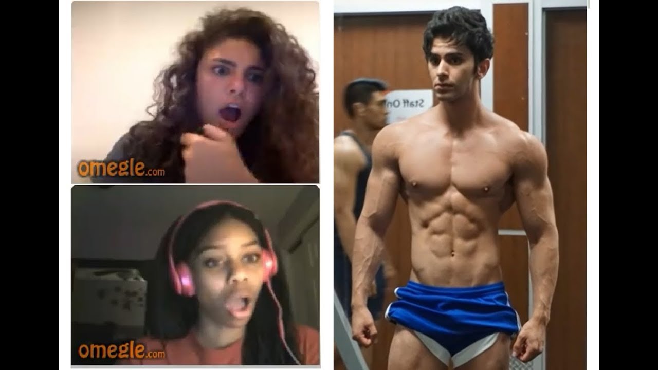Guys compete pussy show