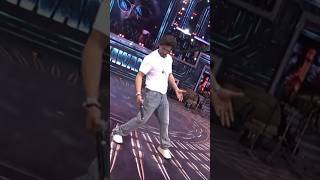 Shahrukh Khan Romantic Moments